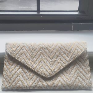 Straw Clutch